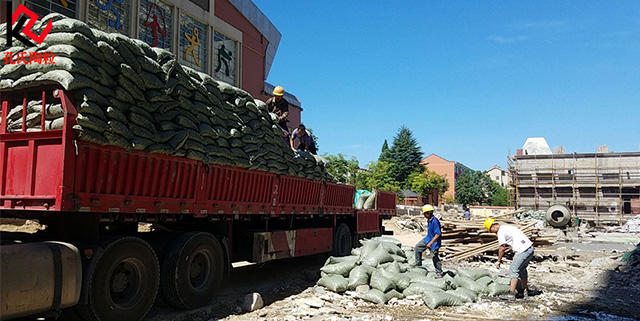 合肥蜀山區某工地車庫頂板回填陶粒