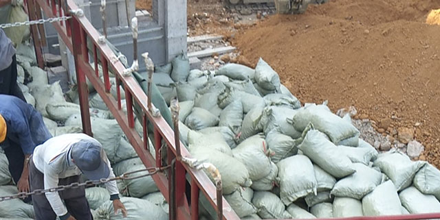 天津濱海新區某工地車庫頂板回填陶粒